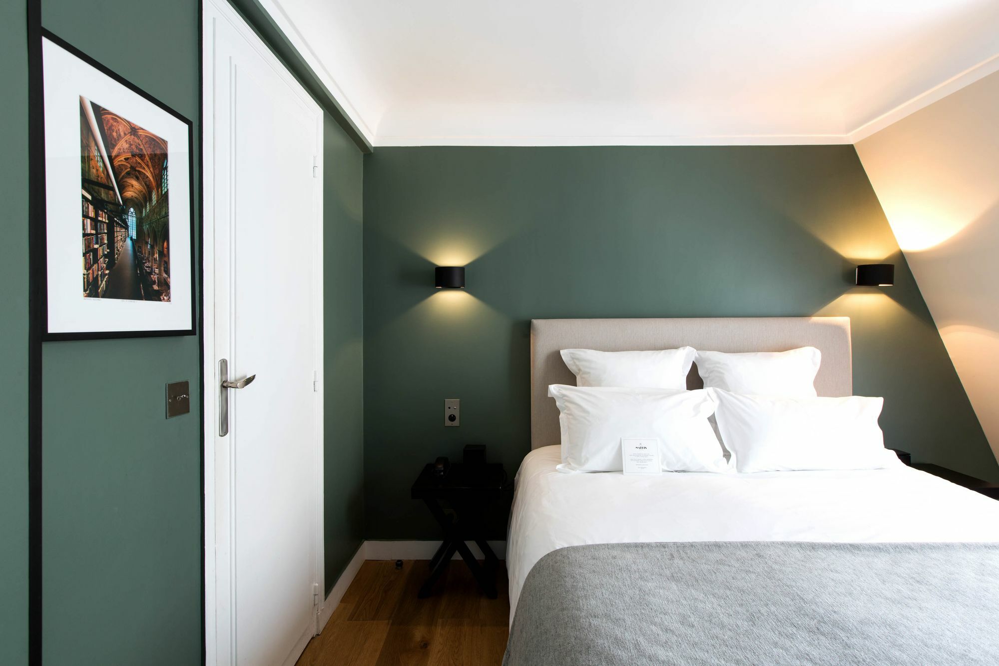 Mathis Elysées Hotel 4*